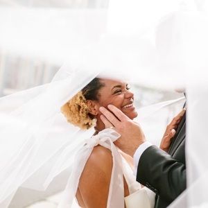 Meet your Posher, Shekena